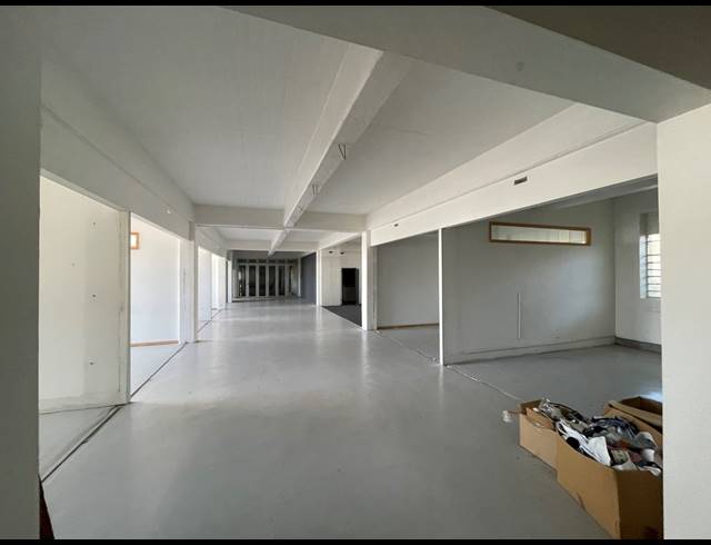1,579M² FACTORY FOR SALE IN GARDENS